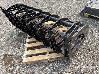2026 GIYI GY-CLG72 72 in Log Skid Steer Grapple (Unused)