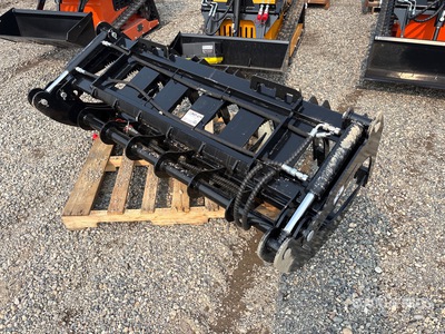 2026 GIYI GY-CLG72 72 in Log Skid Steer Grapple (Unused)