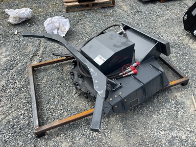2026 GIYI GY-MDM50 33 in Mini Disc Skid Steer Mulcher (Unused)