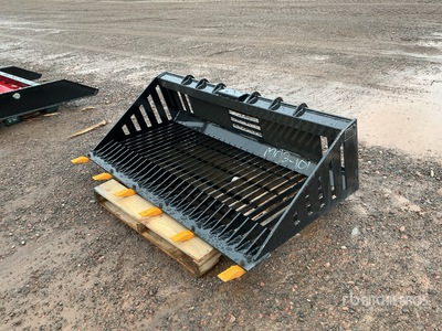 2026 GIYI GY-RB66 66 in Skeleton Skid Steer Bucket (Unused)