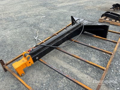 2026 GIYI GY-TBL47 135 in (Long Cylinder) Pluma para miniexcavadora (Unused)