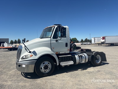 2018 International ProStar 4x2 تراكتور شاحنة (أحادي المحور)