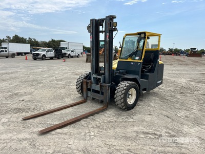 Combilift COMBI-RT 3000 lb 3x3 Carrello elevatore su autocarro