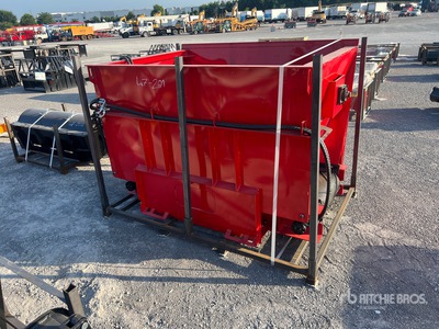 2026 GIYI GY-SUB83 83 in Skid Steer Side Unloading Bucket (Double Motor) Accessorio per mini pala (Unused)