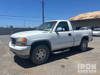 2002 GMC 1500 4x4 Pickup
