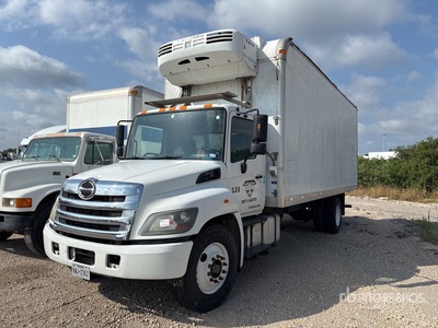 2018 Hino 4x2 Gekoelde Vrachtwagen