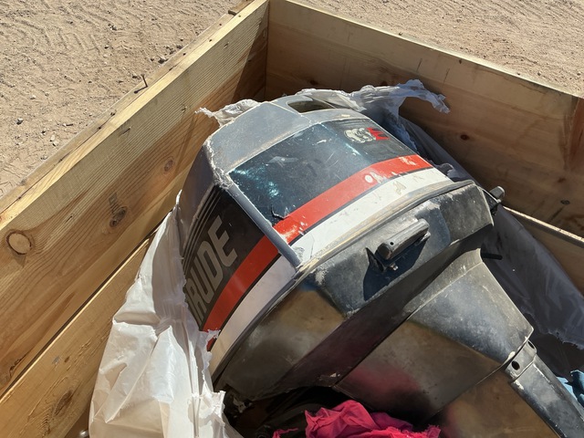 Evinrude Outboard Motor