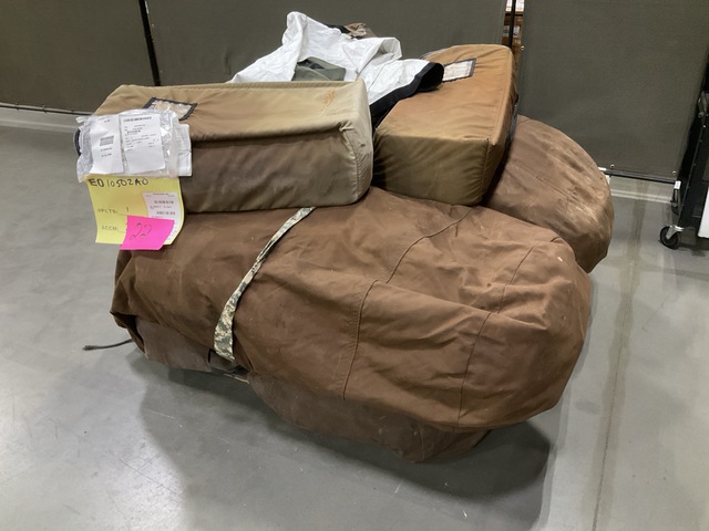 (3) Shelters w/Drash H300070 Tent Light Sets