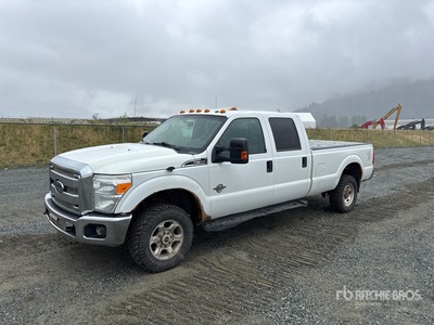 2016 Ford F-350 XLT 4x4 Crew Cab Pick Up