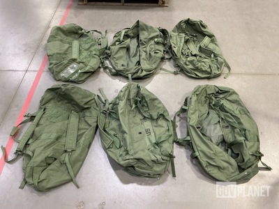(83) Duffel Bags