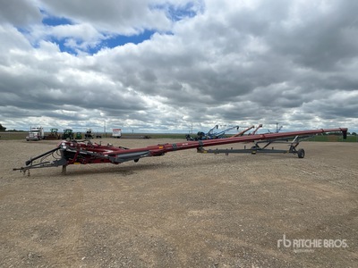 2018 Meridian rBelt 20-110 20 in x 110 ft Swing Grain Conveyor