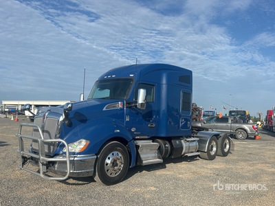2020 Kenworth T680 6x4 T/A Sleeper Truck Tractor