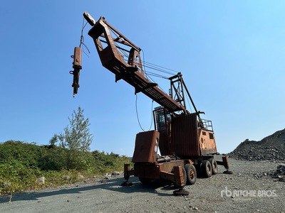 Cypress 7230R Line Log Loader