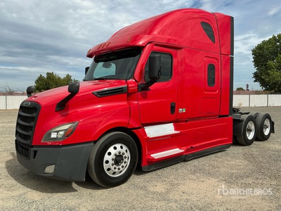 2022 Freightliner Cascadia 126 6x4 Sleeper Truck Tractor