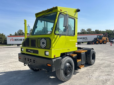 2017 Capacity 4x2 Trattore portuale