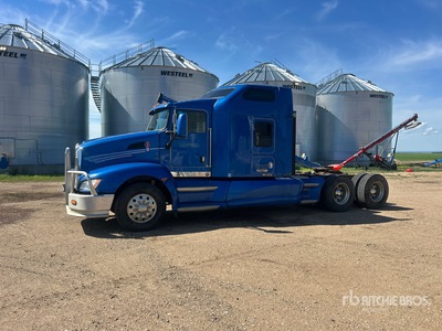 2008 Kenworth T660 Sloped Hood 6x4 Tracteur routier couchette