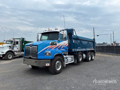 2022 Western Star 4700SF 8x4 Tri/A Dump Truck