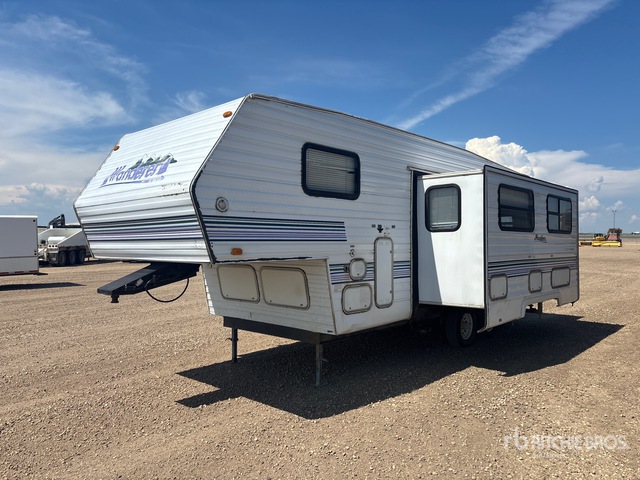 4XTFS2425XC210628 1999 photo no. 1