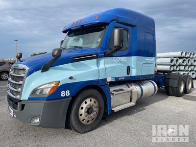2020 Freightliner Cascadia 126 6x4 Sleeper Truck Tractor
