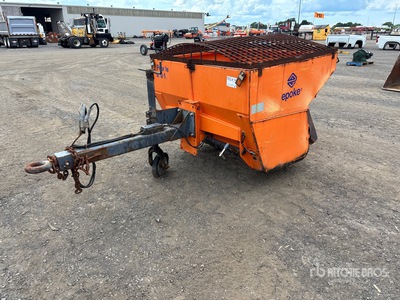 2010 Epoke SKE8 Salt Spreader