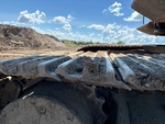 Undercarriage with Left Grouser Height