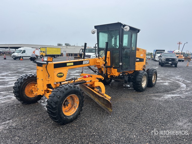 2019 LeeBoy 685 Motor Grader