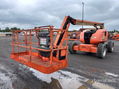 2013 JLG 600AJ 4WD Dual Fuel Gelenkarbeitsbühne
