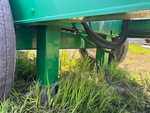 Chassis with Abstützzylinder Jacks