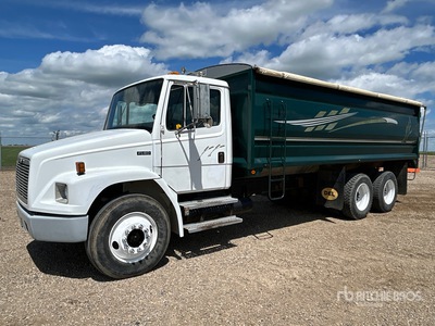 2002 Freightliner FL80 6x4 Camión de granos