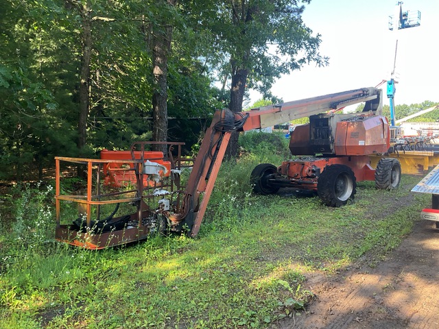 2016 JLG 800AJ 4WD Diesel Articulating Boom Lift (Inoperable)