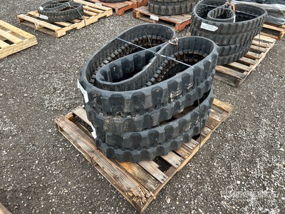 Quantity of (2) 300 x 52.5 x 88 Rubber Tracks