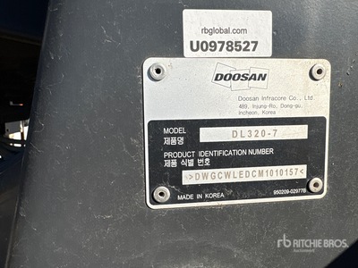 2022 Doosan DL320-7 High Lift Wiellader