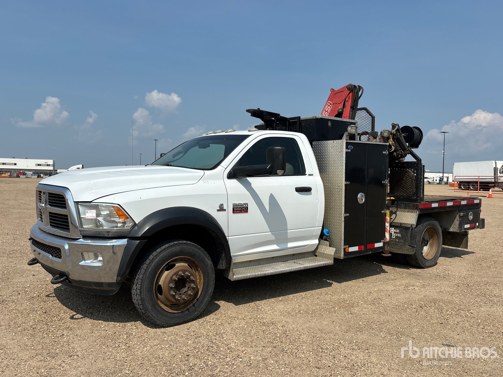 Fassi F65A.24 6129 lb Knuckle Boom on 2012 Ram 5500 SLT 4x4 Boom Truck