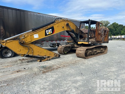 2018 (unverified) Cat 320-07GC حفارة بجنزير