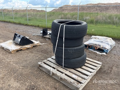 Quantity of (4) Bridgestone 275/50R22 Banden