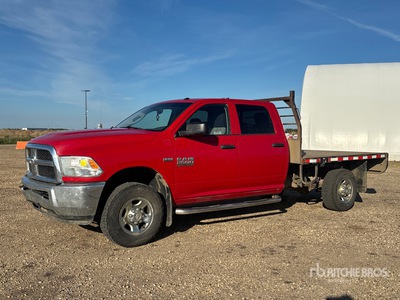 2013 Ram 2500 4x4 Crew Cab Flatbed Truck