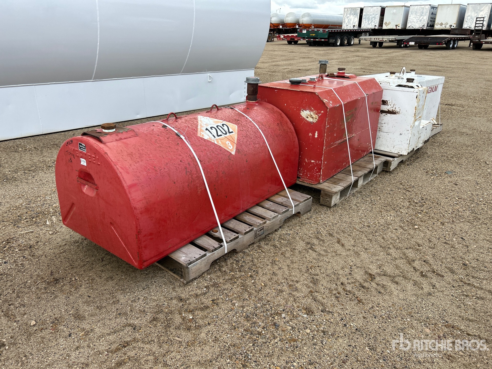 Quantity of (4) Steel Fuel Tank