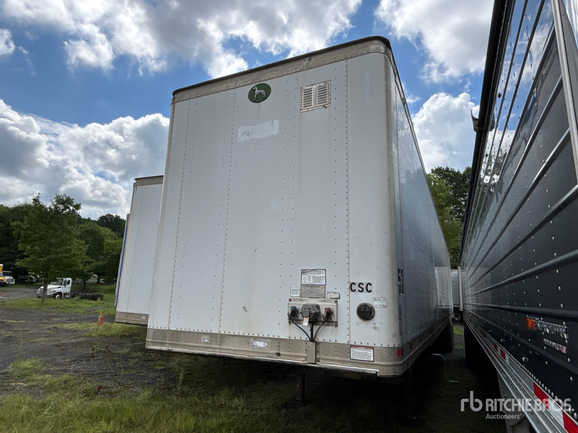 2013 Great Dane 53 ft x 102 in T/A Van Trailer