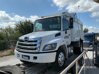 2014 Hino 338 S/A Dump Truck