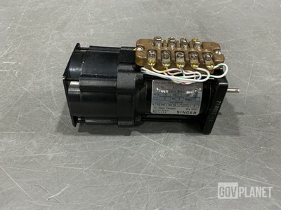 Kearfott FPE25-331-1 Servo Motor