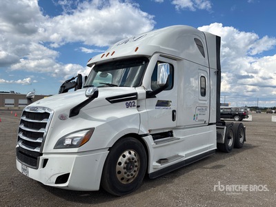 2022 Freightliner Cascadia 126 6x4 T/A Slaapcabine Trekker