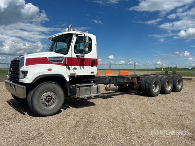 2016 Freightliner 114 8x6 Cabina y chasis