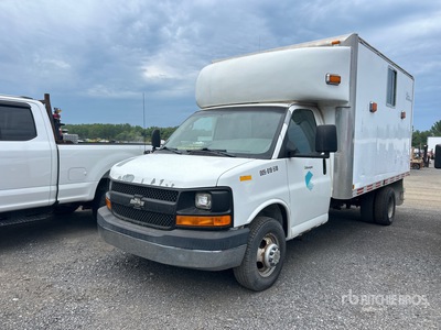 2005 Chevrolet Express 3500 Van Truck (Inoperable)