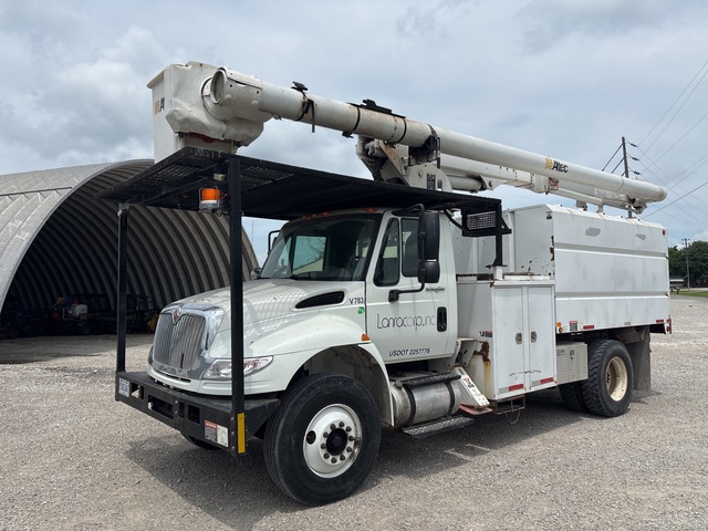 2011 Altec LRV58 63 ft on 2011 International 4400 4x2 Forestry Chipper Body Bucket Truck
