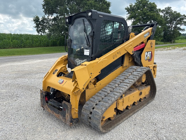 2022 Cat 299D3 XE Two-Speed High Flow Compact Track Loader