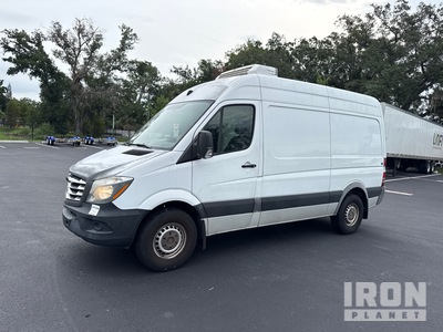 2015 Freighltiner 2500 Sprinter Refrigerated Van