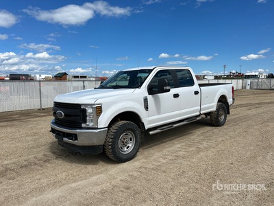 2019 Ford F-350 XL 4x4 Crew Cab Pickup