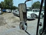 Cab with Specchi