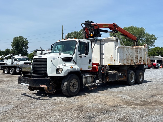 2014 Palfinger PRL 260 10470 lb on 2016 Freightliner 108SD 6x4 Grapple Truck