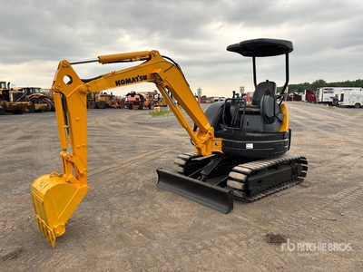 2000 Komatsu PC27MR-1 Mini Excavadora